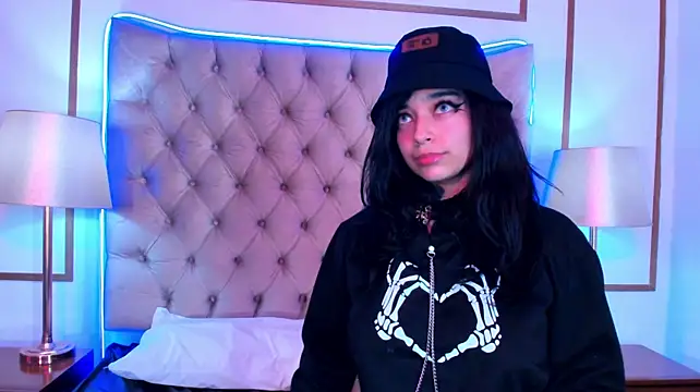 kira_Berry_ 라이브 XXX 채팅