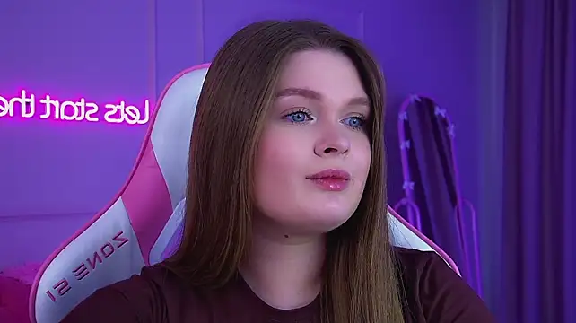 Chat +18 de CrystalLyons ao vivo