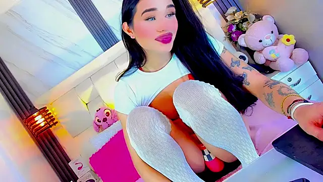 BelovedChain01's Live XXX Chat