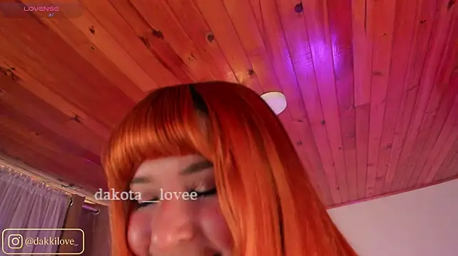 DAKOTA_LOVEE's Live XXX Chat