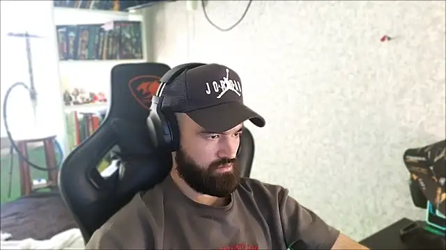 _Serious_Man Chat XXX live