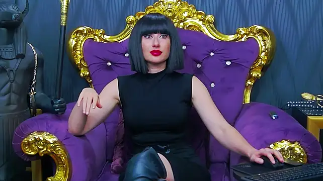 LaraMaeve's Live XXX Chat