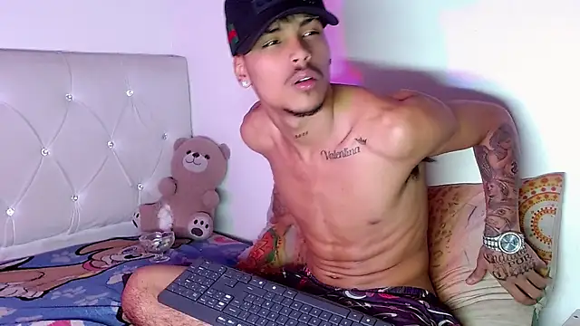 Angel_foxc13 লাইভ XXX চ্যাট