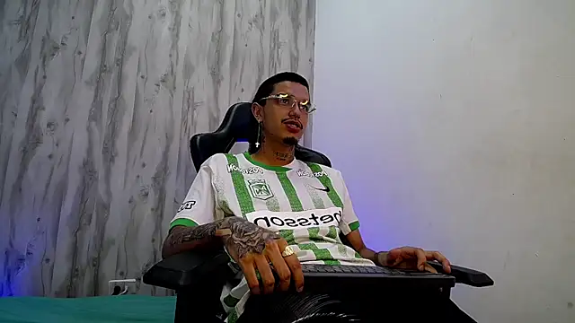 Tayson_Hot Chat XXX in diretta