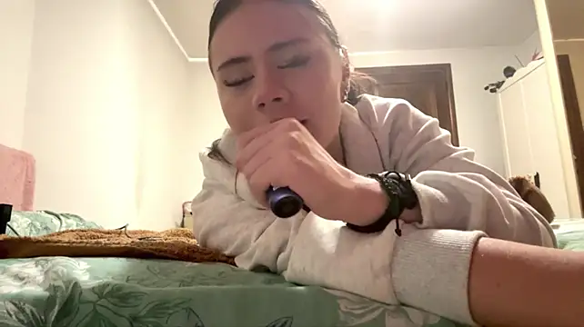 Онлайн чат XXX AnnieQute