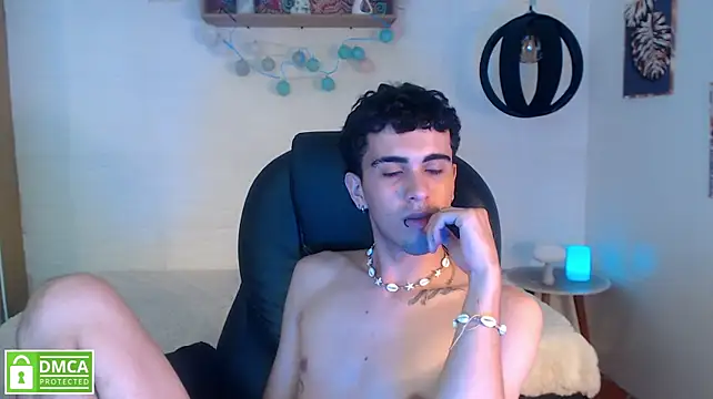 noah_bluex's Live XXX Chat