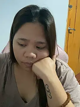 -CLARAMommy-'s Live XXX Chat