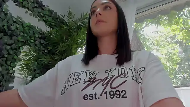 Chat +18 de Lexi_Storm ao vivo