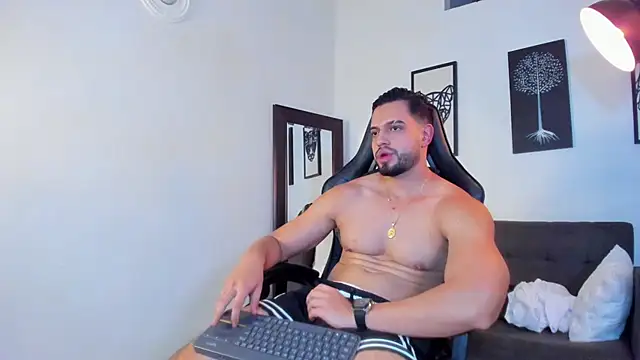 Živý XXX chat Justin_kingX7