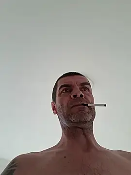 Živý XXX chat SIRMASTERDOMINATORXXL