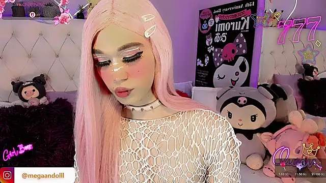 Megaan_Dolll Adlı Modelin Canlı XXX Sohbeti