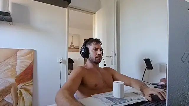 XXX chat uživo modela alpha-hunk