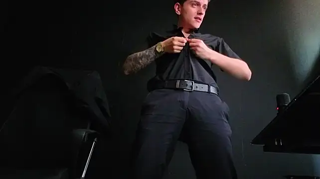 צ'אט XXX בשידור חי של FelixStarkk