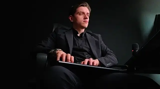 FelixStarkk – Naživo XXX chat