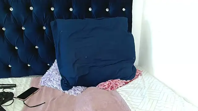 Živý XXX chat SEXYKENNY22