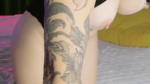 VioletCatt 라이브 XXX 채팅