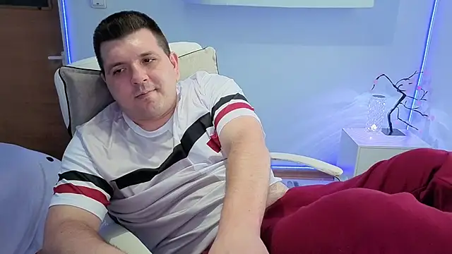 JasonJacks Adlı Modelin Canlı XXX Sohbeti