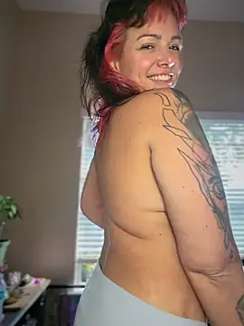 XXX chat uživo modela MarlaFknSinger