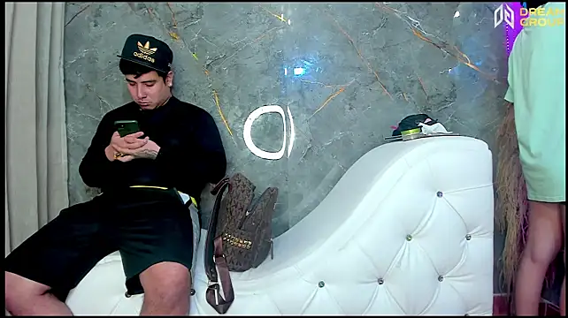 Онлайн чат XXX Yourslust_