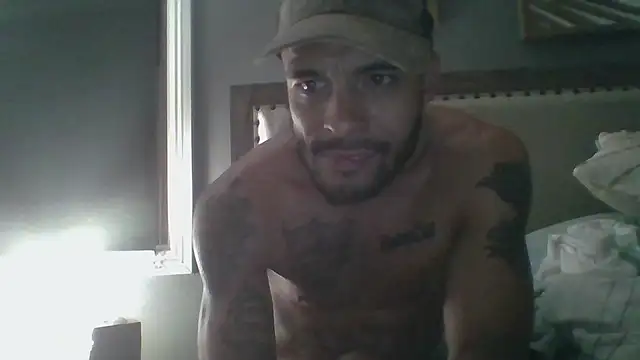 XXX chat uživo modela JohnnyDepth_187
