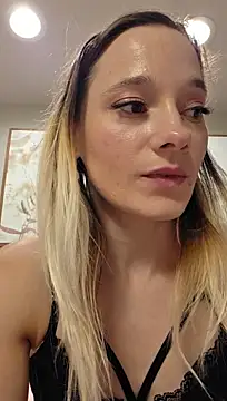 Czat XXX na żywo – Chloe_StClaire