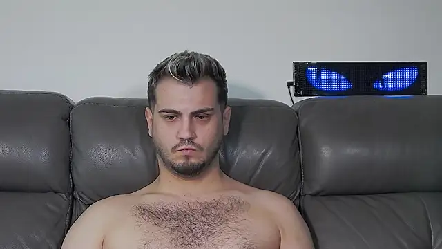 CrazyDom1 Chat XXX live