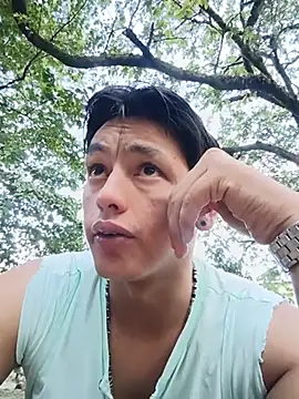 Hiroshi_Shen Pertunjukan Webcam