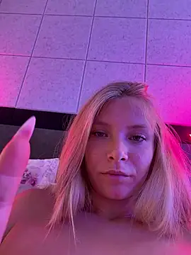 AnastasiaAniess Adlı Modelin Canlı XXX Sohbeti