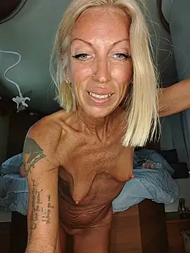 Weloveblue's Live XXX Chat