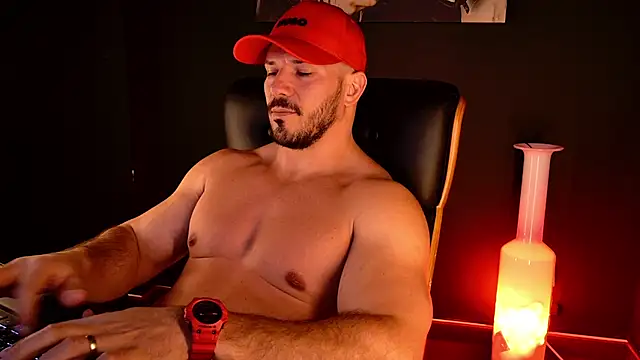 AngeloEric Adlı Modelin Canlı XXX Sohbeti