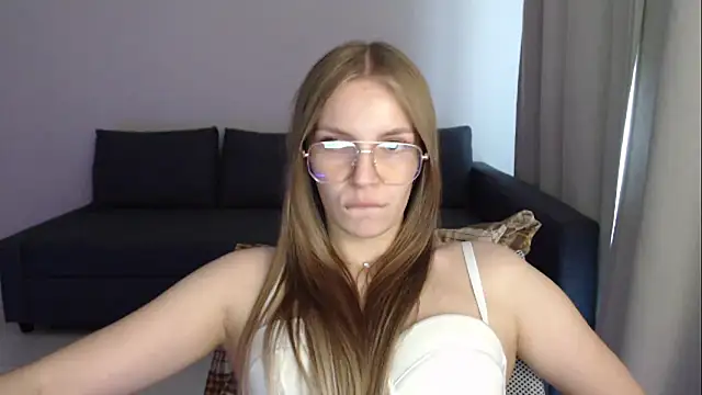HitGyrl's Live XXX Chat