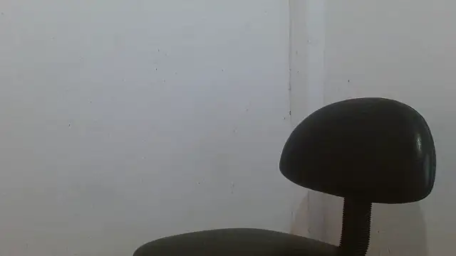 Larry-n-clouds' Webcam Show