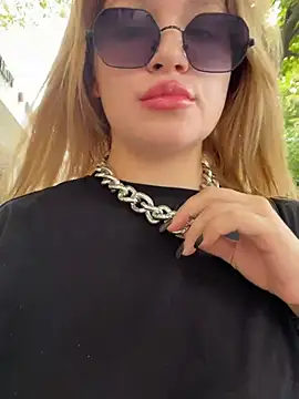 RubyRavan Live XXX-chat
