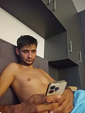 DragosNan's Live XXX Chat