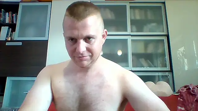 Matttthees Chat XXX live