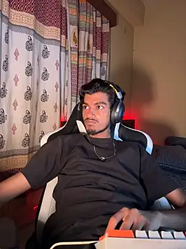 Chatroom XXX en direct de GunSlay
