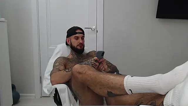 maxi_foxxx Adlı Modelin Canlı XXX Sohbeti