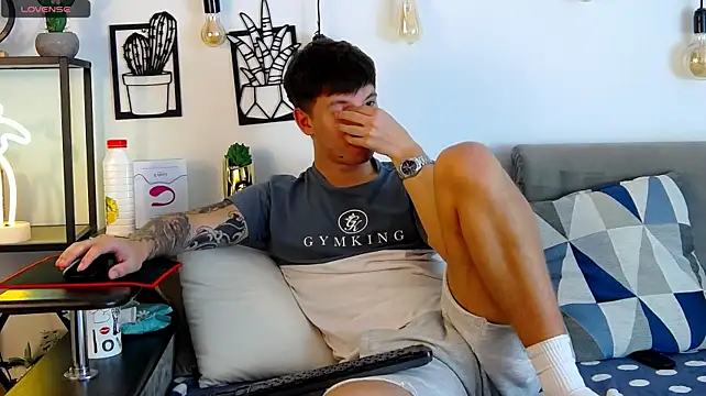 ThomasEdisonn Live XXX-Chat