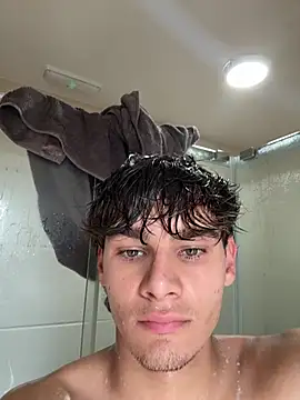 Chatroom XXX en direct de Jgucfubcd