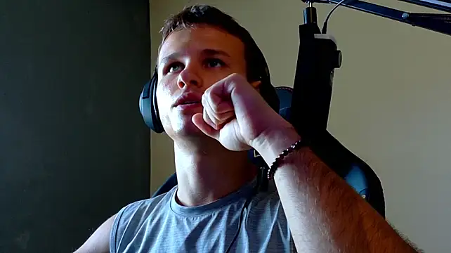 Chat XXX ao vivo de dennisdillon