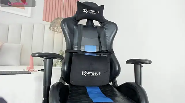 Chat XXX Live Roseemilf_