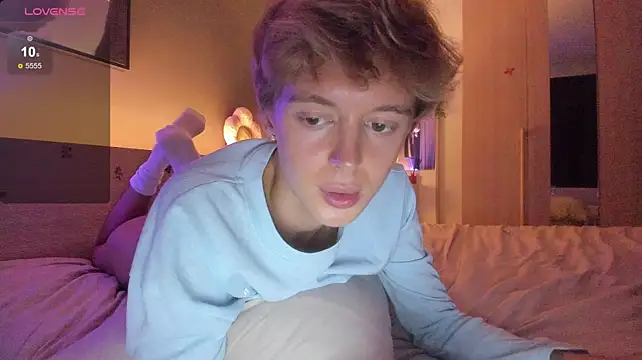 angelAndyy Chat XXX in diretta