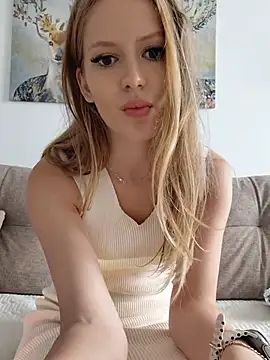 moretheninfinity Live XXX Chat