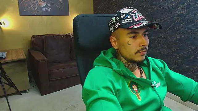 RomeoBodhi – Naživo XXX chat