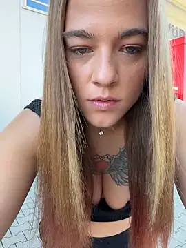 Czat XXX na żywo – Luna_Lynn