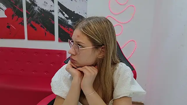 AlicePulse's Live XXX Chat