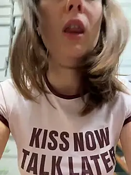 Dina_Tease 라이브 XXX 채팅
