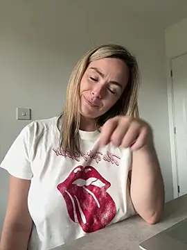 Chat XXX ao vivo de LouiseLovesFun