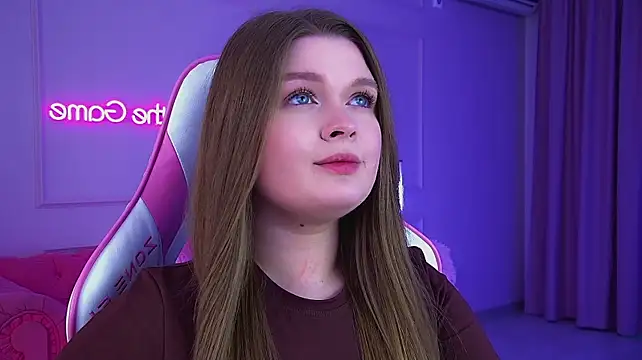 CrystalLyonsn Live XXX chat