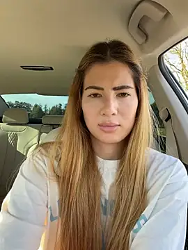 ClaireBree - Last tip wins 5 lesbian videos
